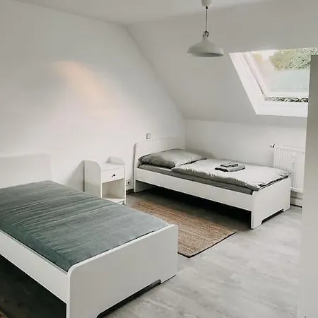 Wohnen Im 3 Laendereck! Essen, Muelheim, Oberhausen. Bsdg *