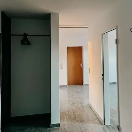 Wohnen Im 3 Laendereck! Essen, Muelheim, Oberhausen. Bsdg إسن