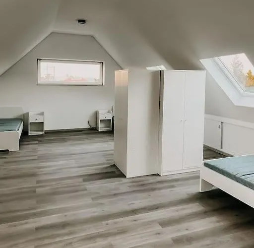 아파트 Wohnen Im 3 Laendereck! Essen, Muelheim, Oberhausen. Bsdg 에센